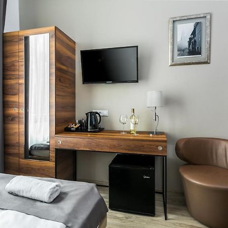 G12 Aparthotel Krakau Buitenkant foto