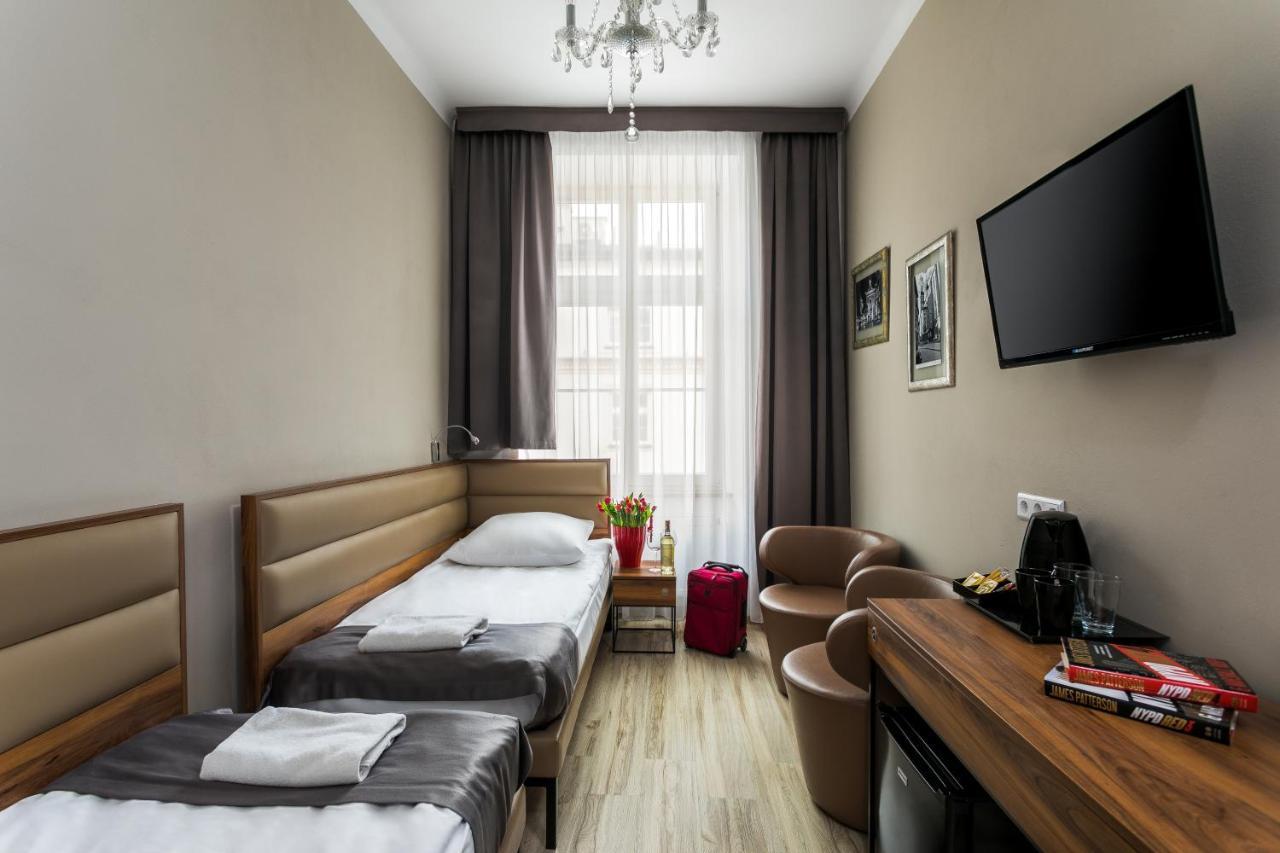G12 Aparthotel Krakau Buitenkant foto